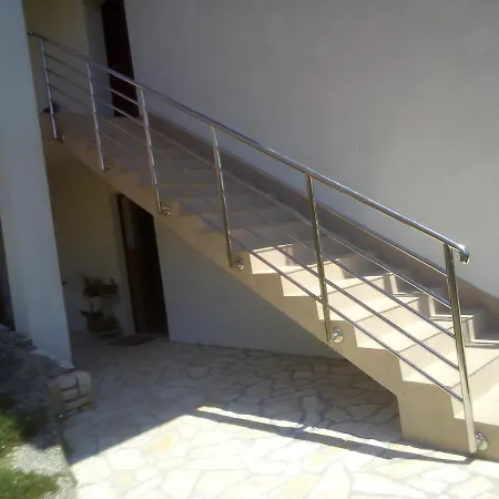 Apartman Ana-zora * Posedarje