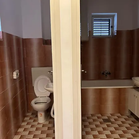 Apartment Apartman Ana-zora *