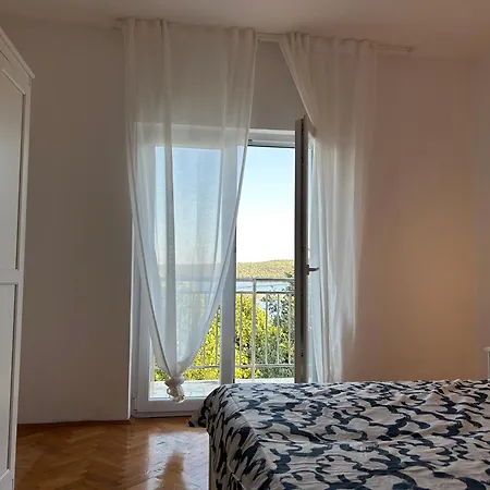 Apartman Ana-zora *