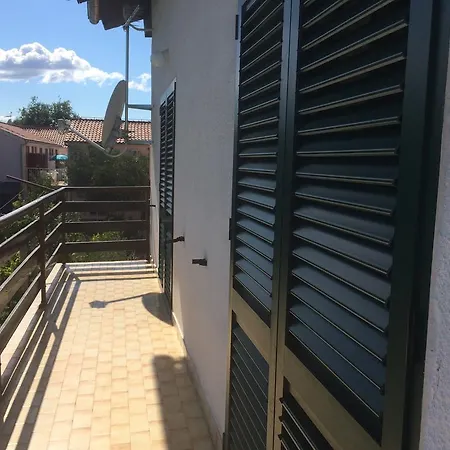 Apartman Ana-zora *