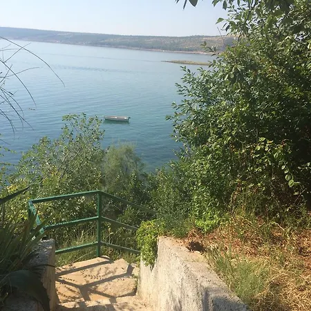 Apartment Apartman Ana-zora
