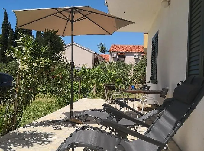 Ana-zora Апартаменты *